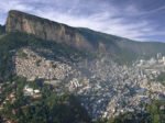 favela-tour-rocinha-longe
